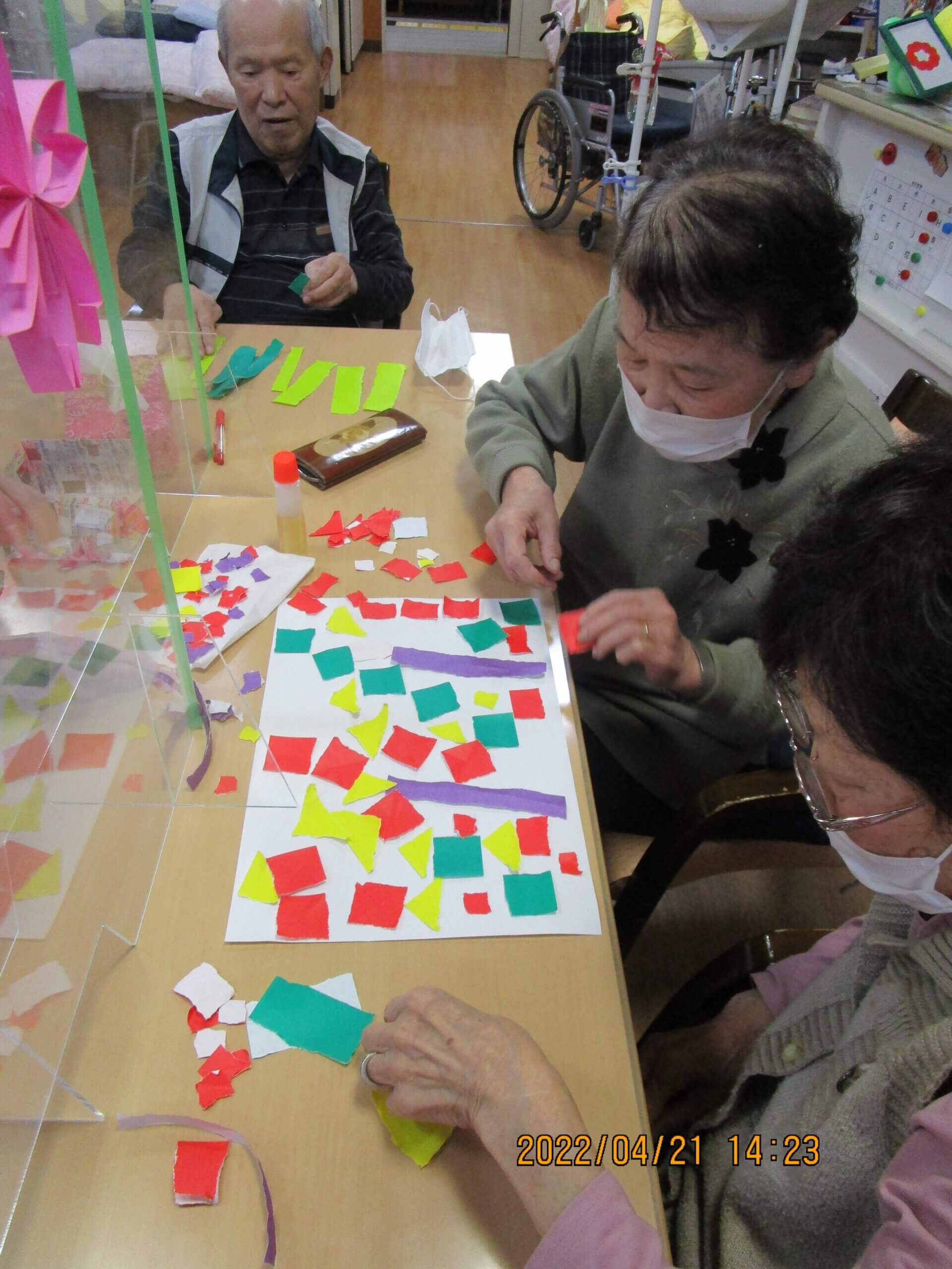 ちぎり絵ゲーム！！