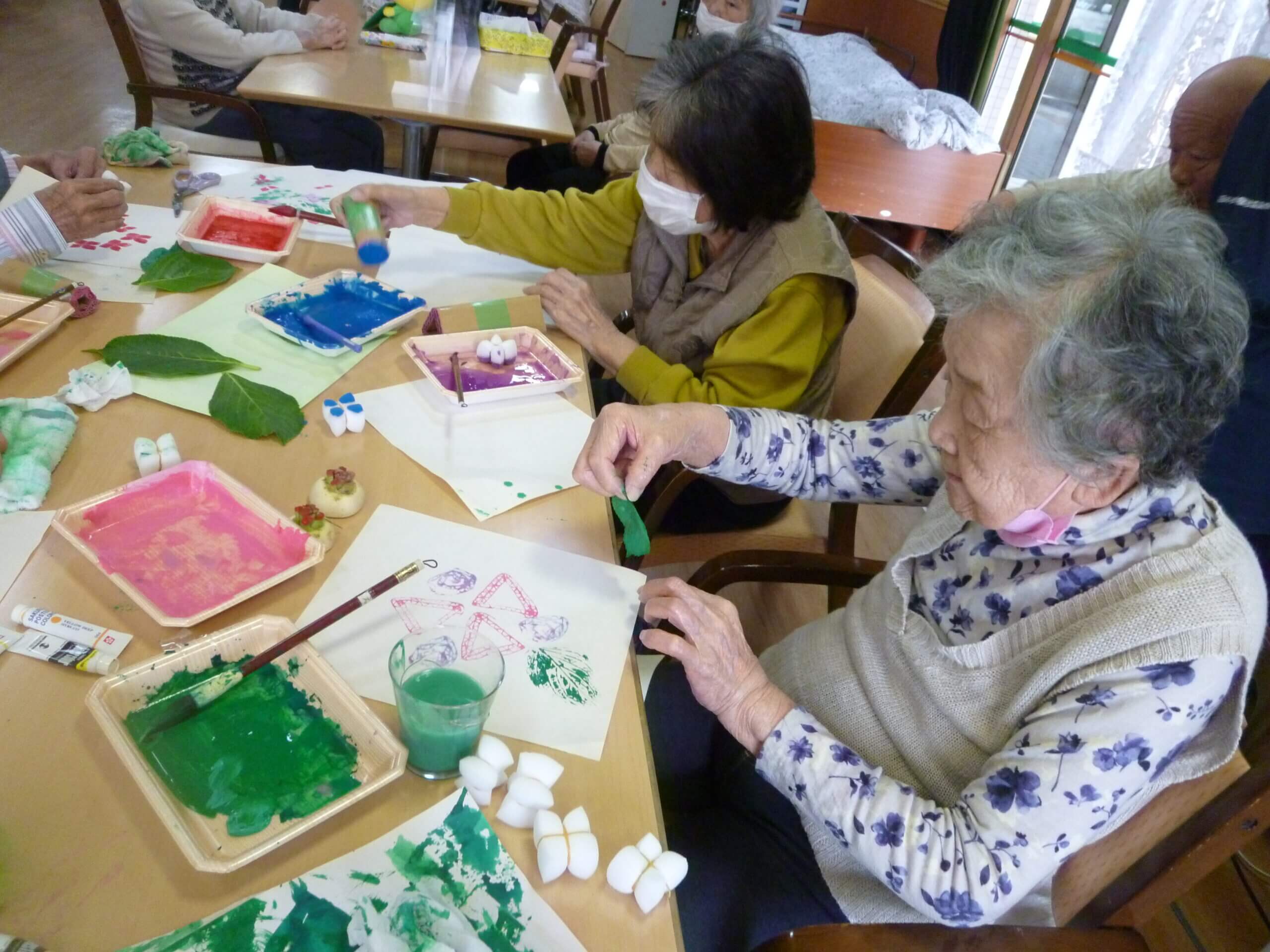 スタンプであじさい作り